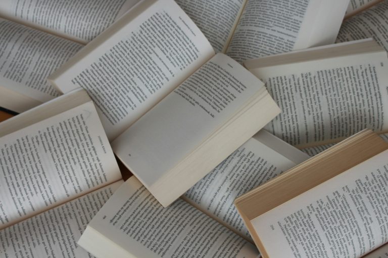Los 5 libros que todo comercial debe leer para vender más y mejor