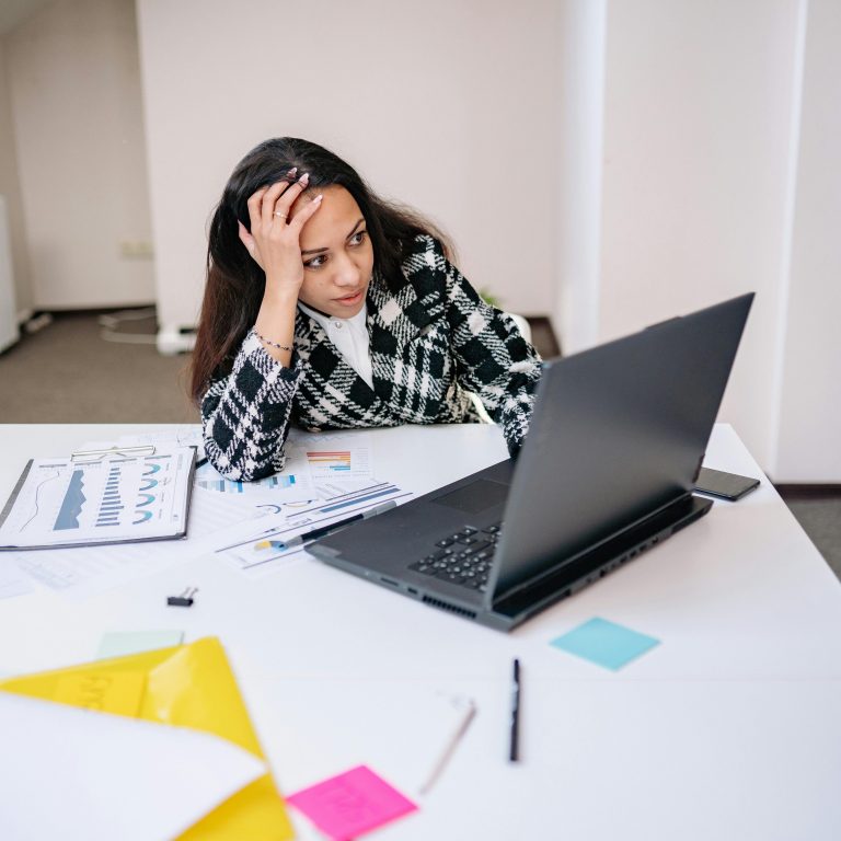 Cómo salir del burnout en ventas cuando ya estás dentro: pasos reales sin positivismo barato